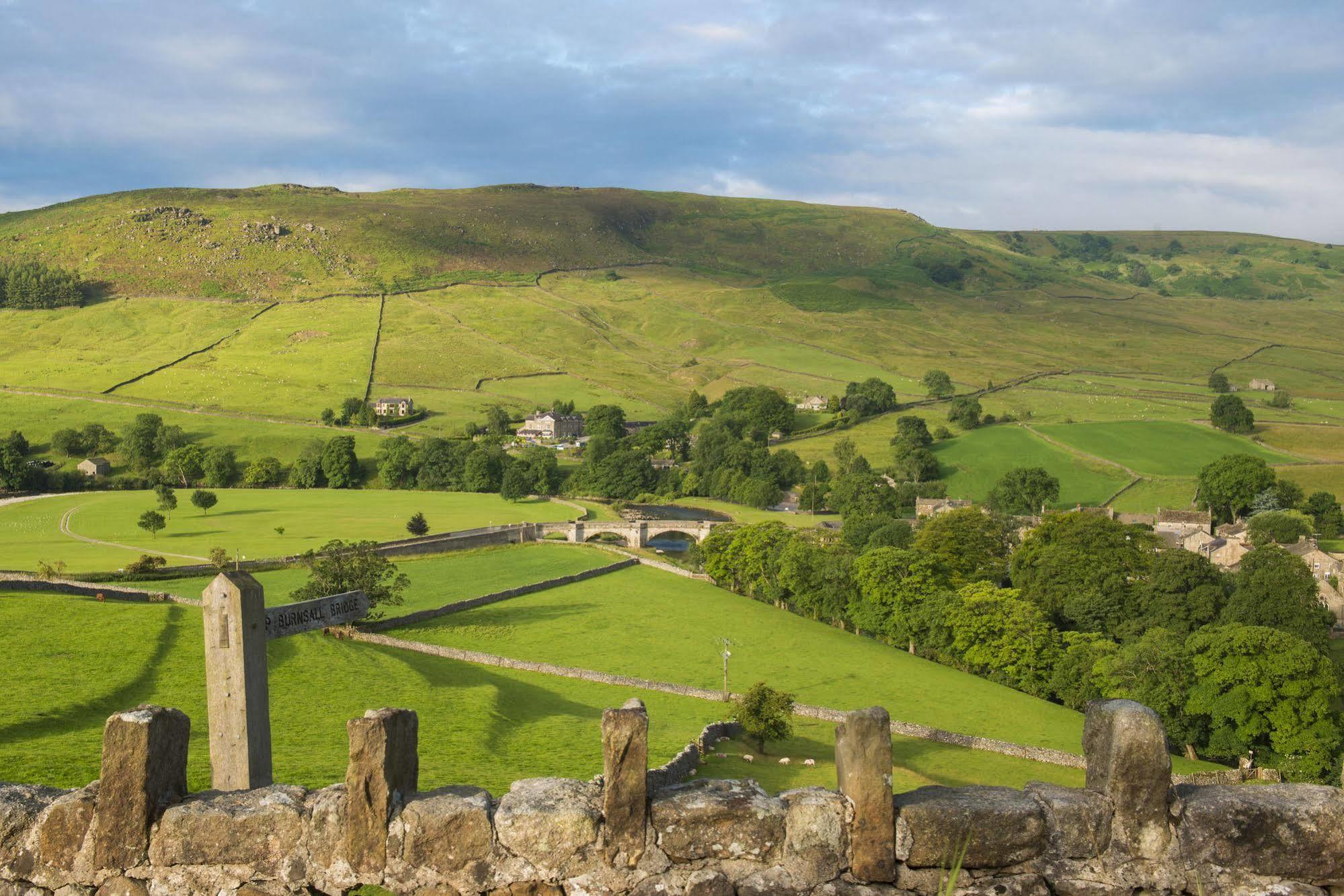 The Fell Hotel Burnsall Dış mekan fotoğraf